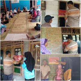 PEMASANGAN STIKER KELUARGA MISKIN PADUKUHAN PAGERJURANG KALURAHAN KAMPUNG